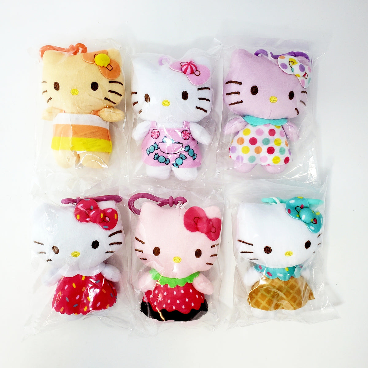 Hello Kitty Plush Danglers Blind Bag